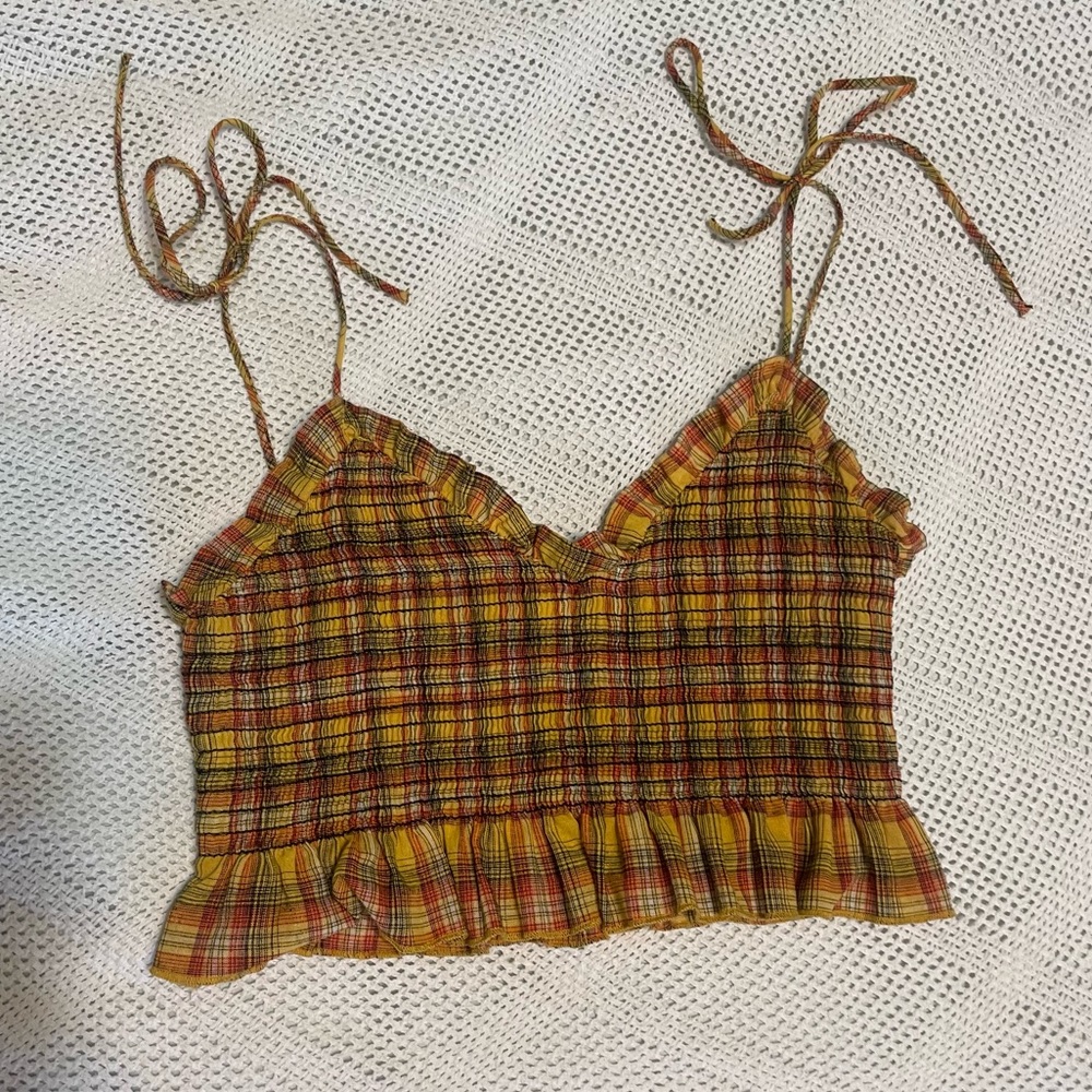 Tie up plaid tank top✨